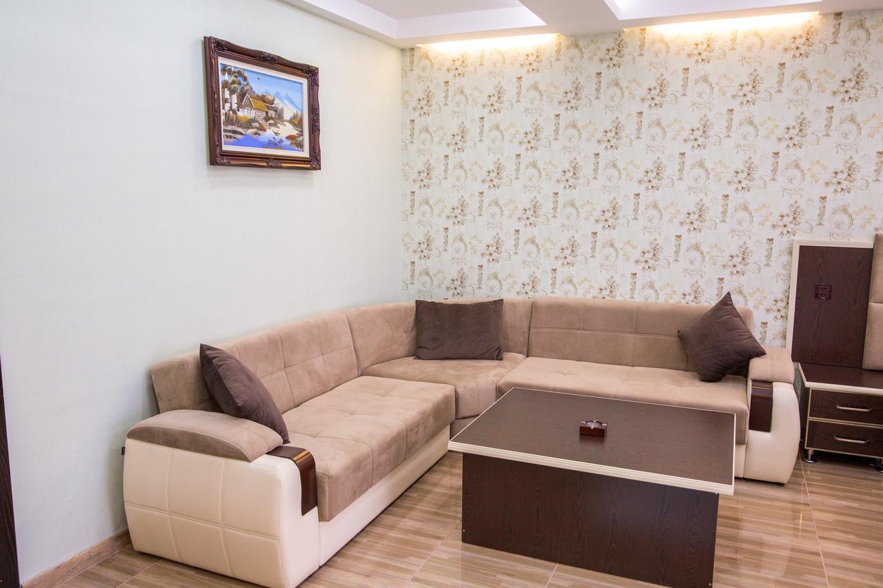 Semeni Hotel & Restaurant Mingachevir Exteriér fotografie
