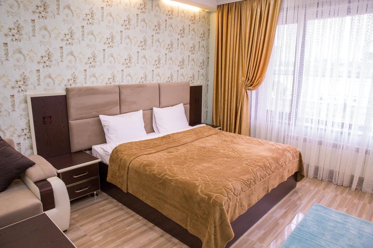 Semeni Hotel & Restaurant Mingachevir Exteriér fotografie